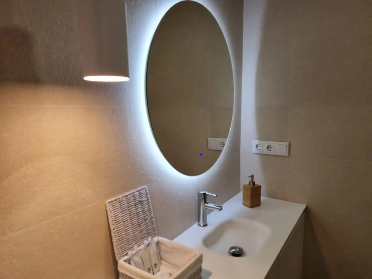 C01A01 Apartamento Moderno con vistas y parking Santander
